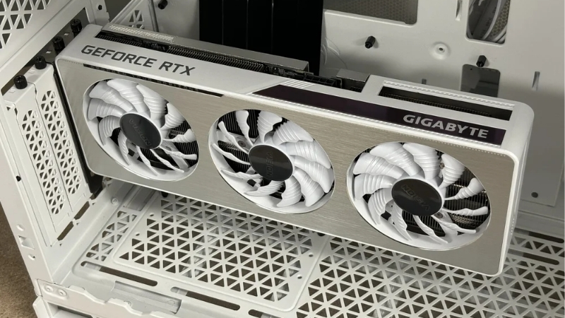 GPU Vertical Mount Thermals: Honest Review and Real Temps