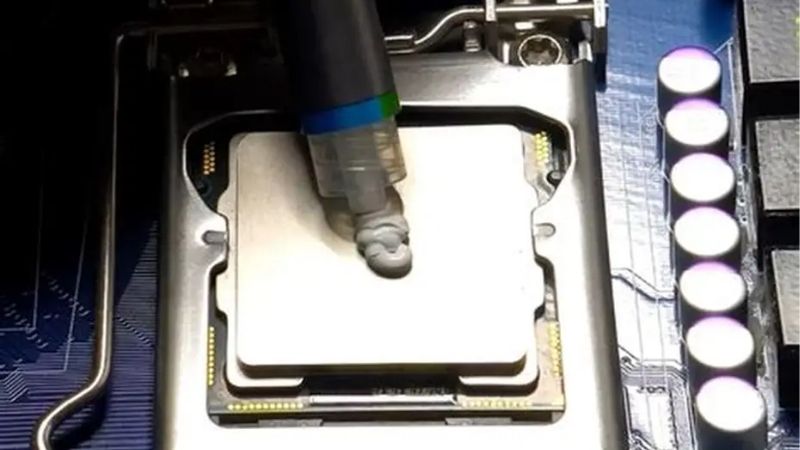 How to Replace Thermal Paste on GPU: A Simple Guide