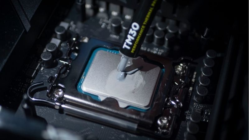 How to Choose the Best Thermal Paste for Processor Cooling